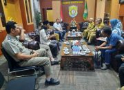 Warga Dusun Pandansari Desa Tampingan Kecamatan Boja, Temui Bupati Minta Perlindungan Hukum