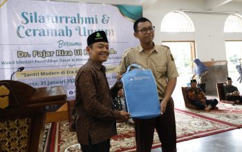 Wamendikdasmen Kunjungan Kerja ke Ponpes Assalam Surakarta, Ini yang Disampaikan