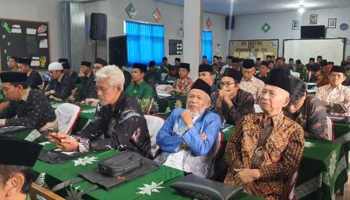 LP2 PP Muhammadiyah Selenggarakan Pembinaan Pesantren Muhammadiyah Se-Eks Karesidenan Kedu dan Banyumas