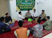 Polsek Kaliwungu Serahkan Al-Qur’an, Sarung, dan Sajadah di Acara Safari Ramadan