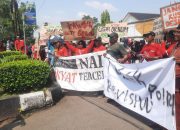 Ratusan Warga Desa Tunggulsari Gelar Aksi Demo Tolak Kegiatan Penambangan Galian C