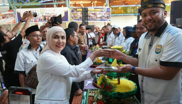 Ini Pesan Bupati Kendal di Acara Hari Lahir Perkumpulan Keluarga Batam Kendal Ke-34