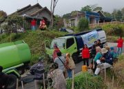 Organisasi Garda Muda Bersinar Klaten dan Madani Creative Salurkan Bantuan Air Bersih